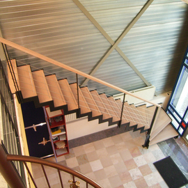 Muizeboomtrappen in showroom