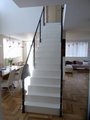 Moderne houten muizeboomtrap