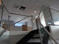 Glas balustrade kantoorpand