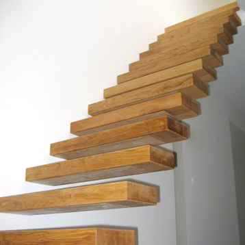 Zwevende trap met houten treden ST56