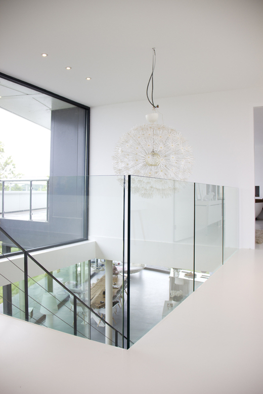 Strakke glazen balustrade BAL62