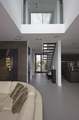 Strakke steektrap met glas balustrade DT56