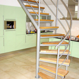 Kwartslagtrap met staal en hout DT53