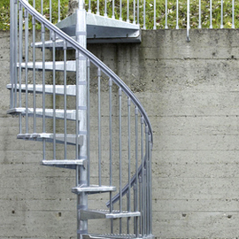 Stalen spiltrap met noppen treden IVT22