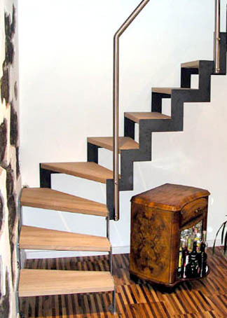 Smalle muizentrap met hout en staal MZ39
