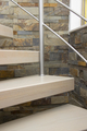 Design spiltrap met lichte houten treden SWT78
