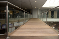 RVS balustrade met glas in winkel BAL67